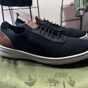 BORN Men's Marius Sneakers/Shoes-Lightweight, Luxury, Comfy, Casual Size 11 RARE
